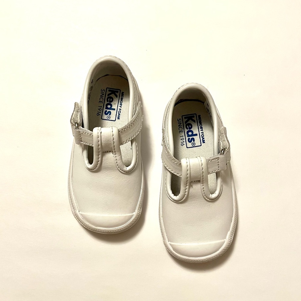 EUC Toddler Keds T-strap Champions
